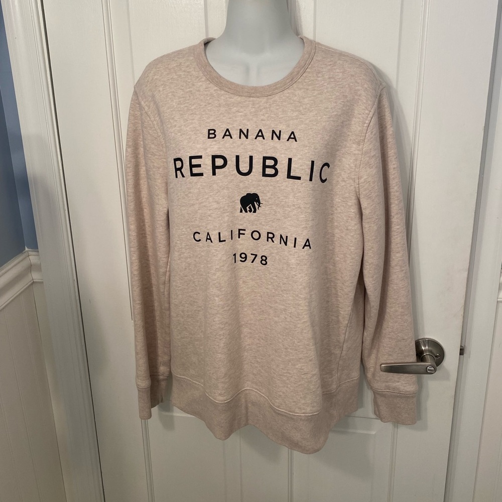 Banana Republic sweatshirt